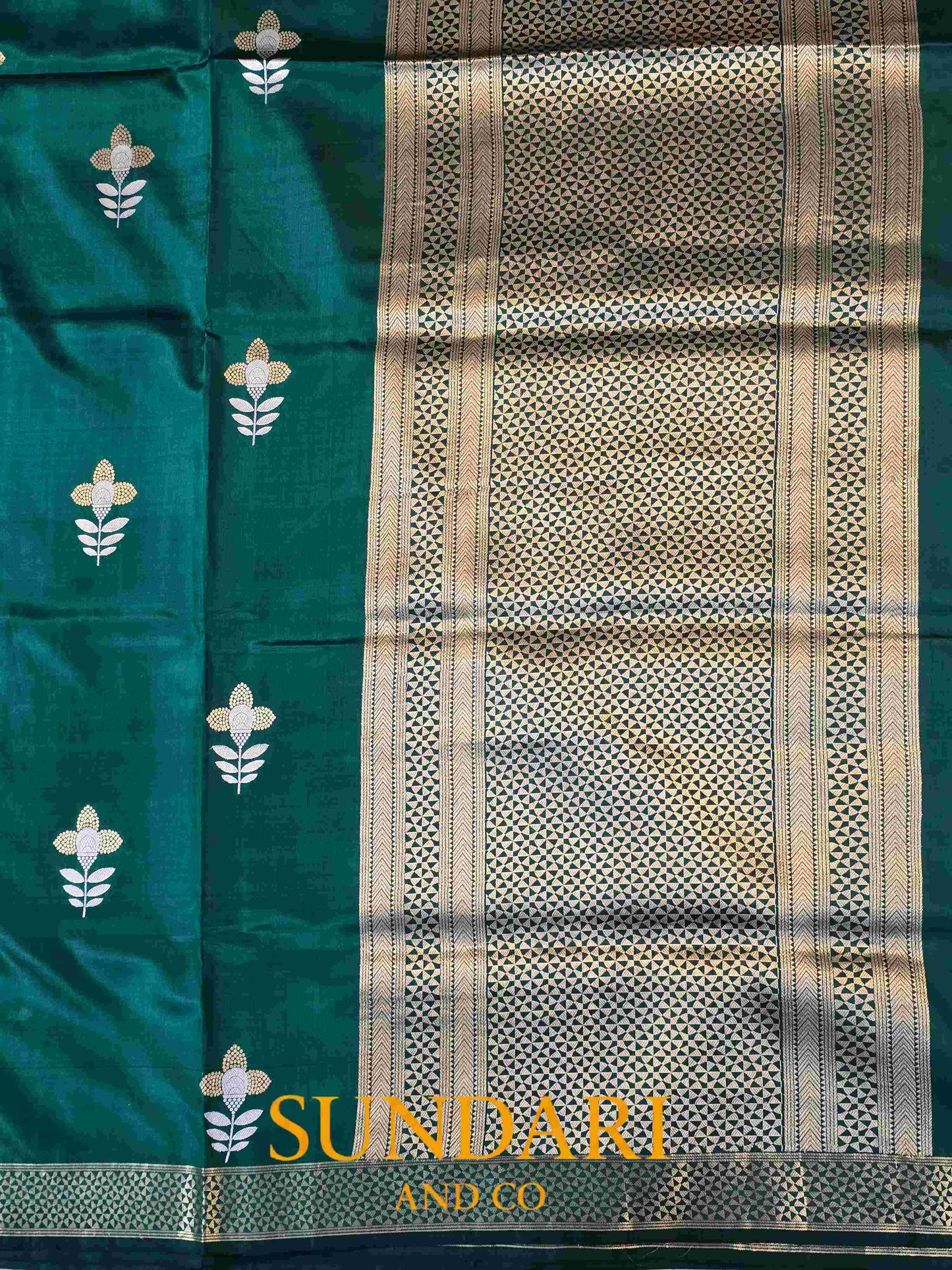 Bottle Green | Sona-Roopa Buttas in Kadua Weave | Pure Soft Silk Saree