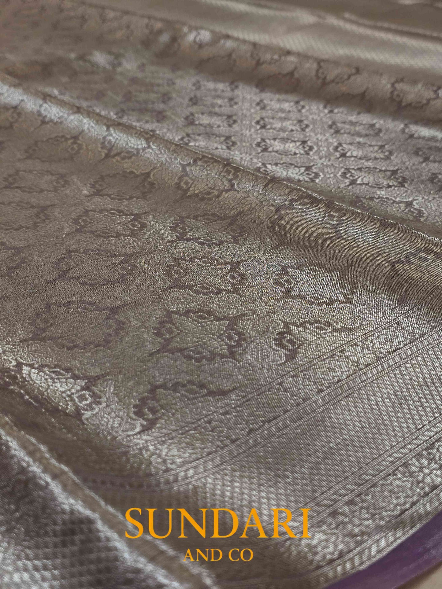 Lavender | Heavy Brocade Floral Motifs | Pure Tissue Silk Saree