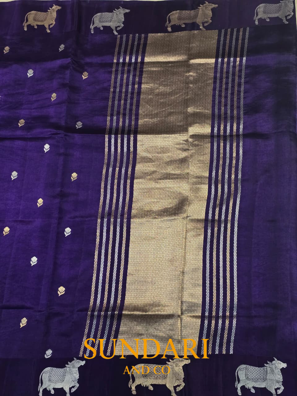 Indigo | Sona-Roopa Pichwai Motifs and Floral Buttas in Kadua Weave | Pure Soft Silk Saree
