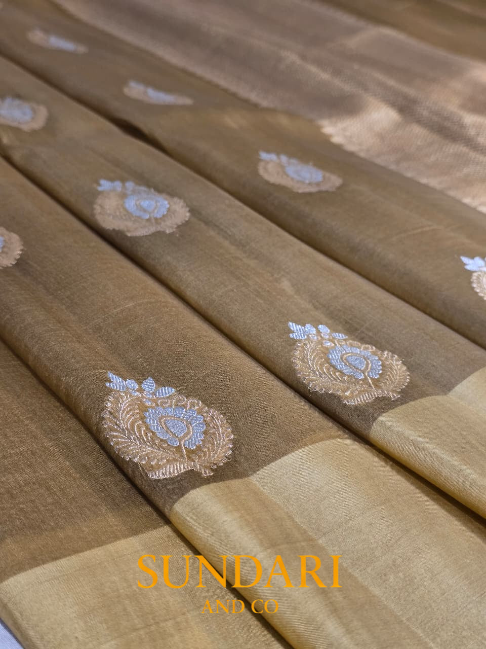 Soft Gold | Sona-Roopa Buttas in Kadua Weave | Pure Organza Silk Saree