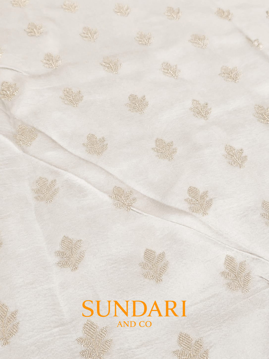 Pantone White | Meenakari Jaal | Pure Soft Silk Saree